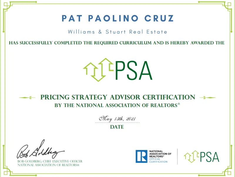 Award Pat Cruz